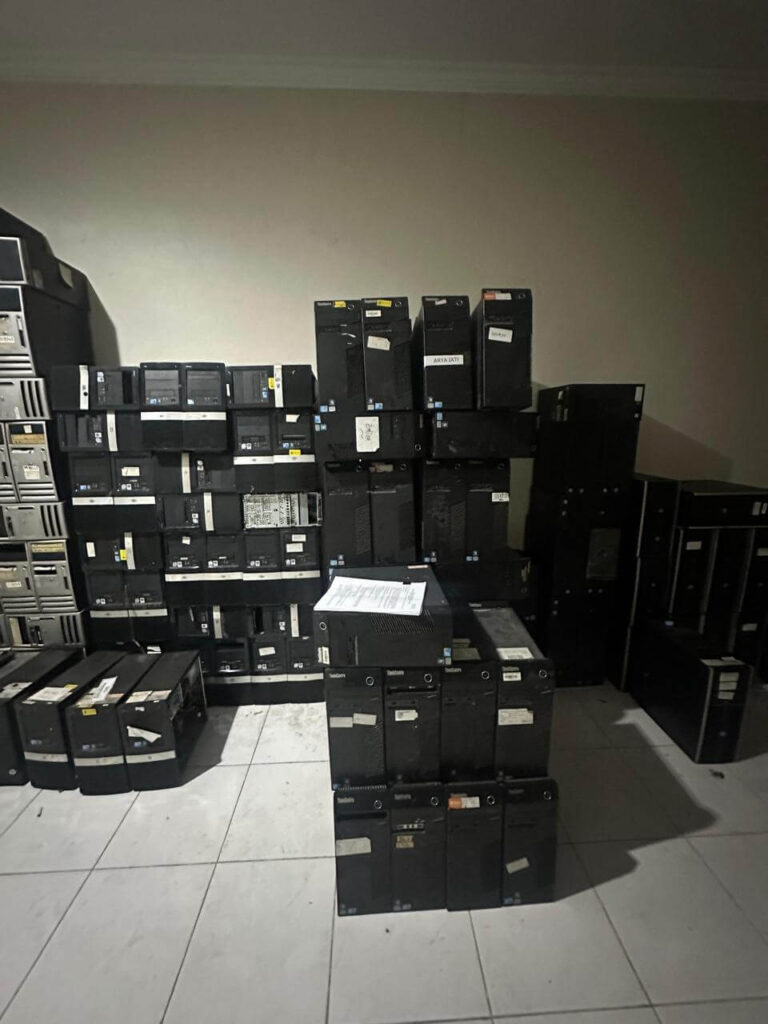 pemborong komputer dan laptop kantor